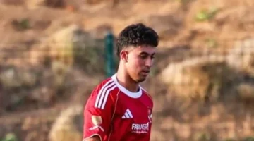 عروض خارجية ومحلية تنافس على توقيع أحمد عابدين بعد فترة في الأهلي 1